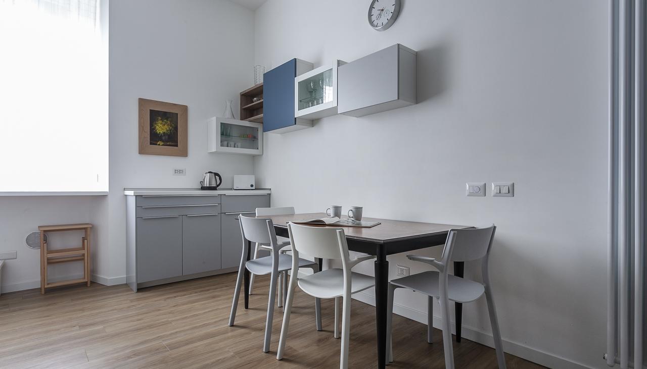 Italianway-Teglio Apartment มิลาน ภายนอก รูปภาพ